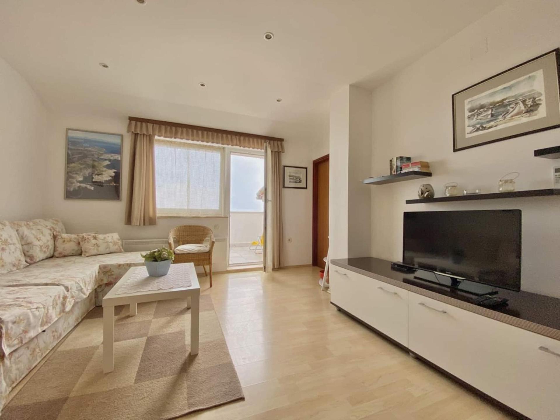 Family Apartments Viva Close To The Beach Krk Town Eksteriør bilde