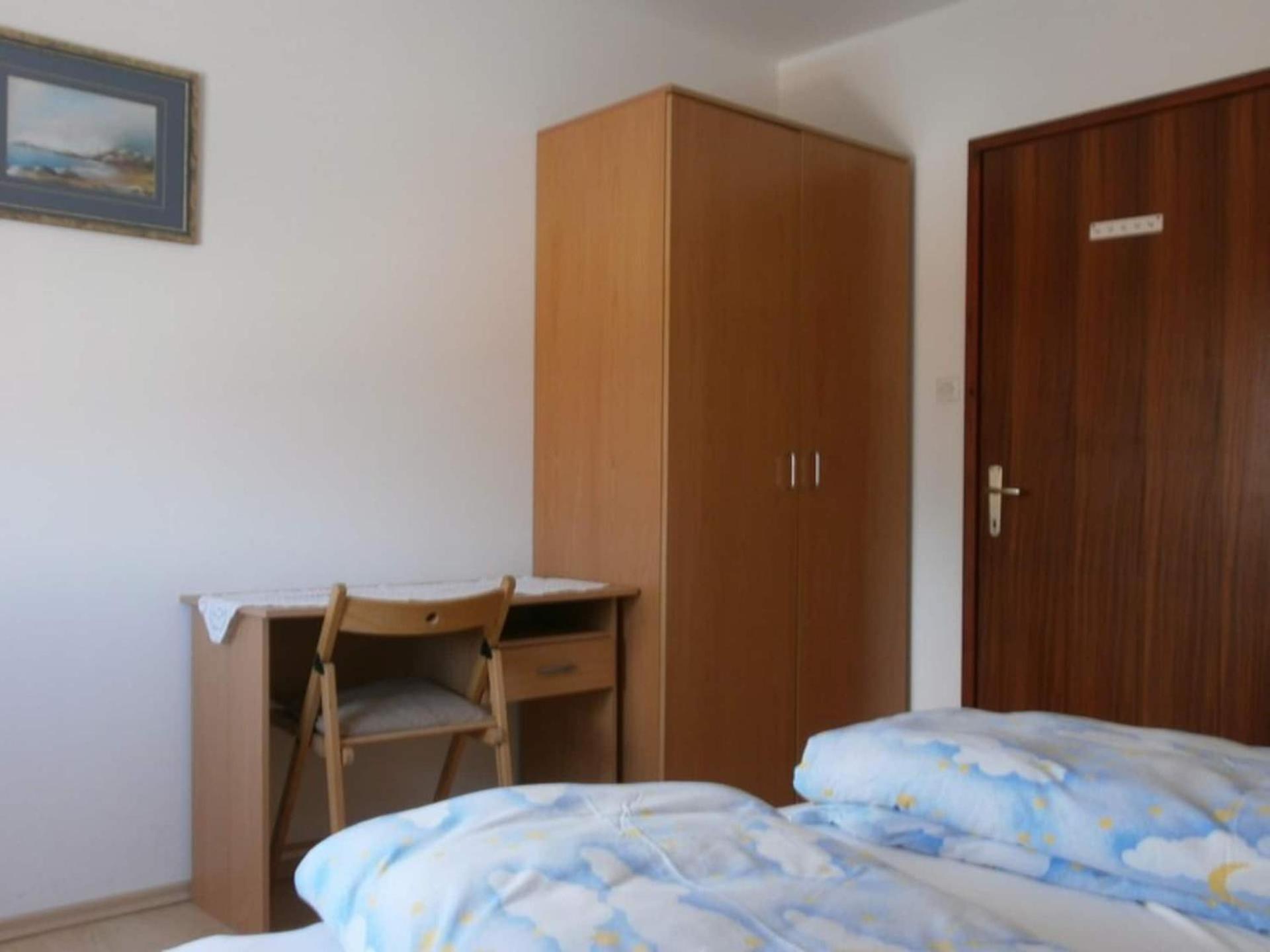 Family Apartments Viva Close To The Beach Krk Town Eksteriør bilde