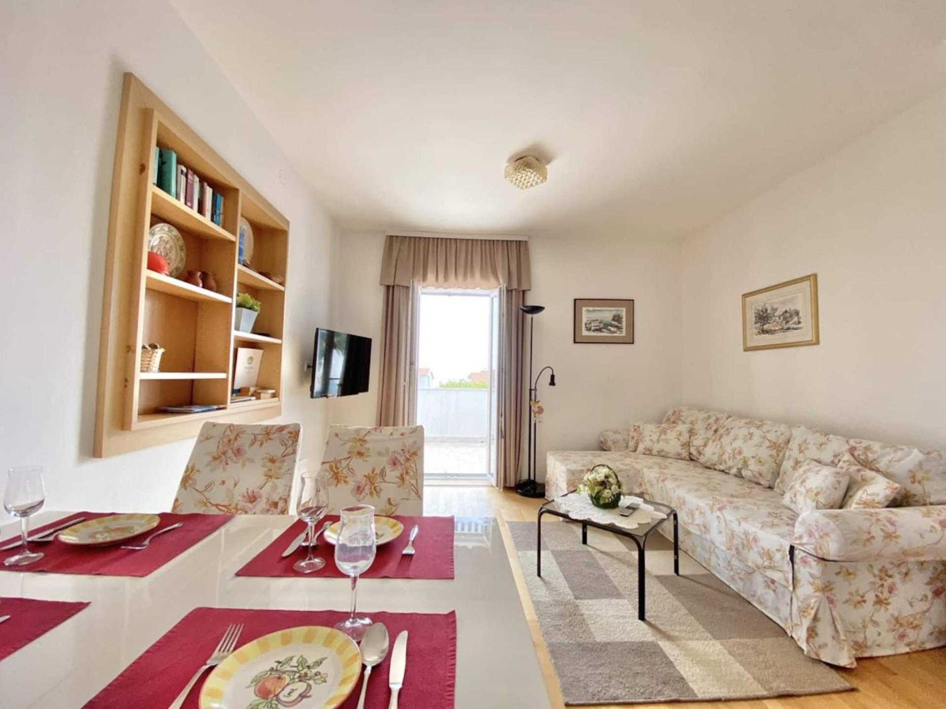 Family Apartments Viva Close To The Beach Krk Town Eksteriør bilde